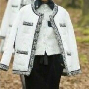 Chanel white black Tweed quilt puffer jacket
